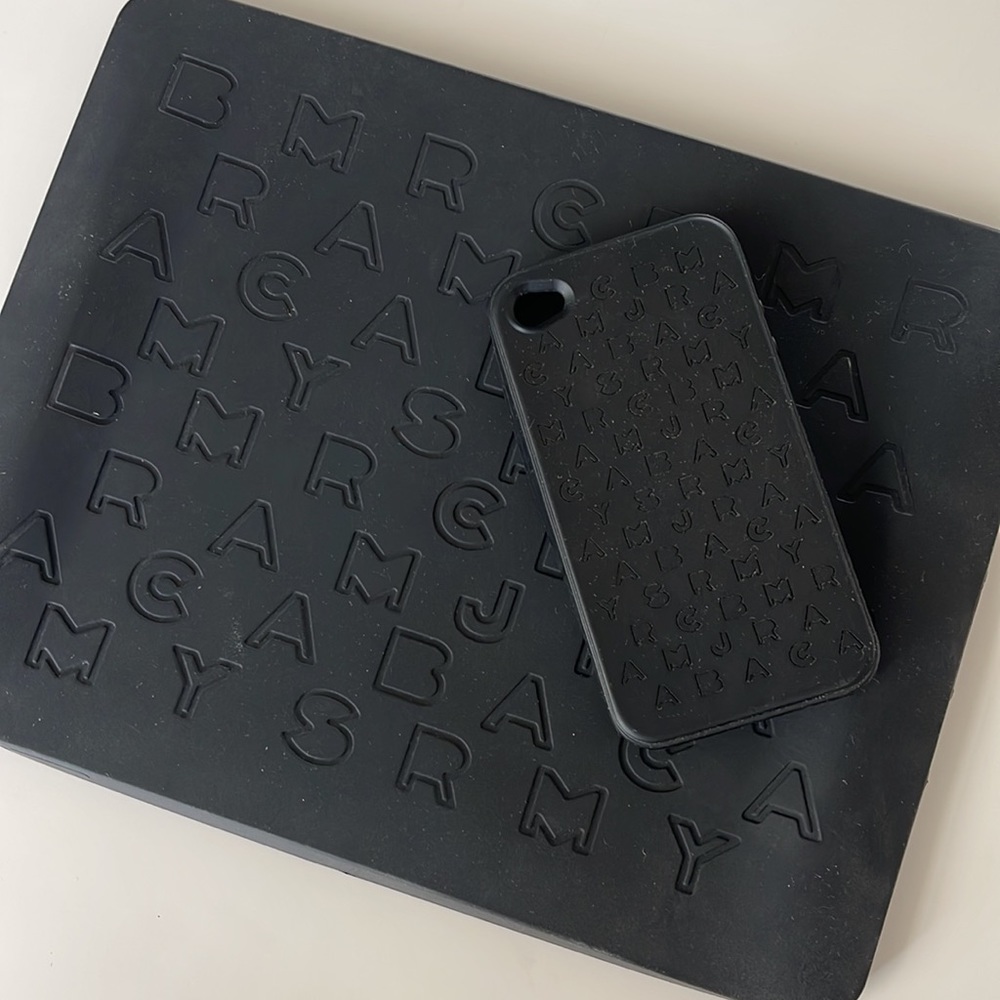 Marc Jacobs iPad and iPhone case